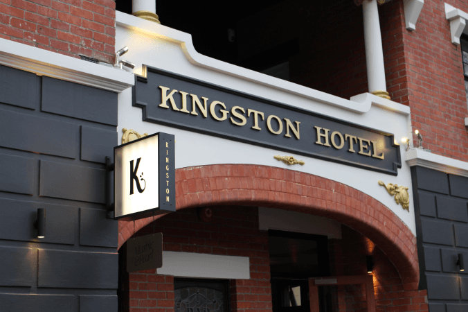 Best Sports Bars in Richmond - Kingston Hotel