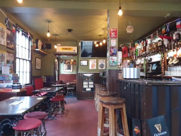 Best Sports Bars in Cambridge - Empress