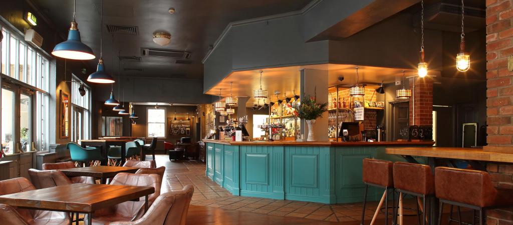 Best Sports Bars in LEAMINGTON SPA - White Horse Leamington