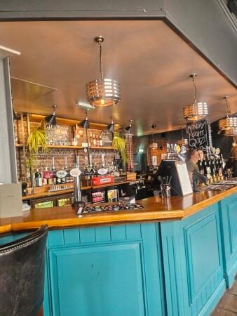 Best Sports Bars in LEAMINGTON SPA - White Horse Leamington