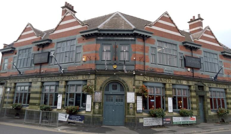 Best Sports Bars in DONCASTER - The Leopard