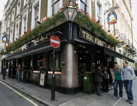 Best Sports Bars in LONDON - King's Head