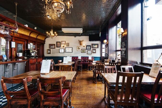 Best Sports Bars in LONDON - York