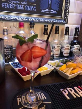 Best Sports Bars in Stockton-on-Tees - The Parkwood