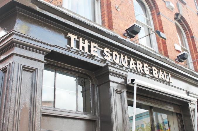 Best Sports Bars in Dublin - The Square Ball