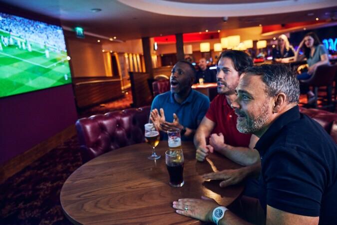 Best Sports Bars in London - The Rialto Casino