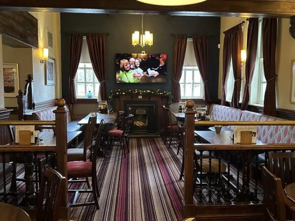 Best Sports Bars in Wigan - Red Robin (Wigan)