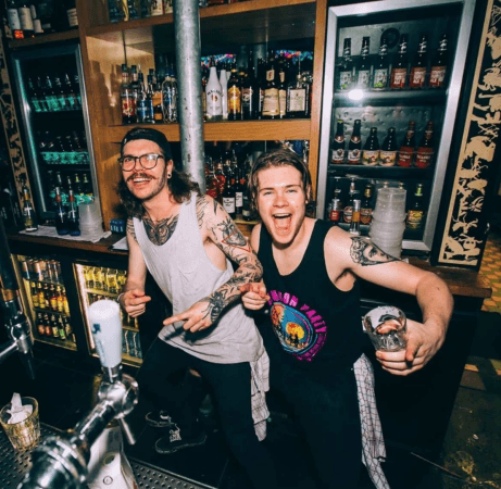 Best Sports Bars in London Bridge - Belushis and The Dugout