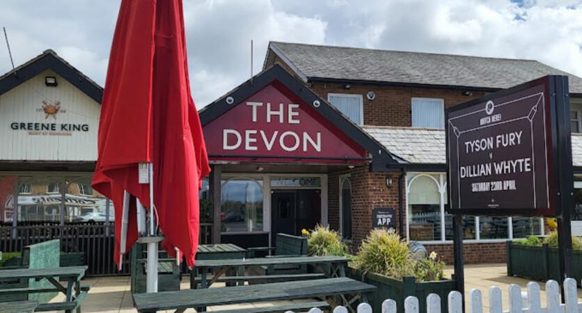 Best Sports Bars in Leeds - Devon (Leeds)