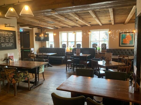 Best Sports Bars in Guildford - George Abbot (Guildford)