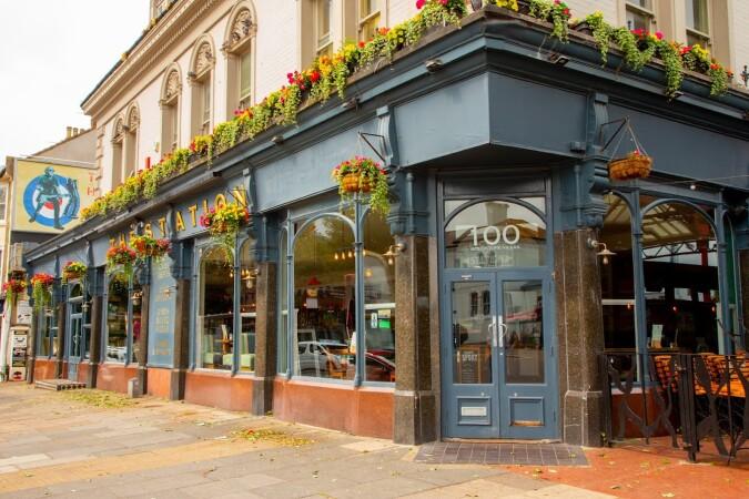Best Sports Bars in Hove - Station (Hove)