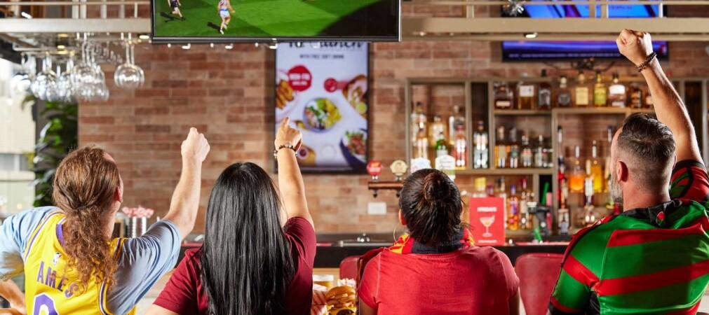 Best Sports Bars in Melbourne - TGI Fridays Melbourne Central