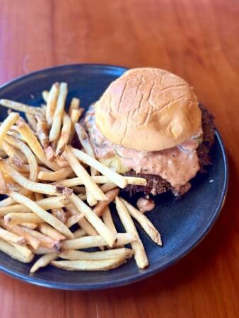 Best Sports Bars in Redwood City - Ghostwood Kitchen