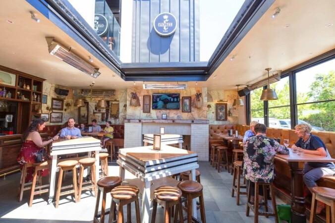 Best Sports Bars in Merivale - Carlton Bar and Steakhouse