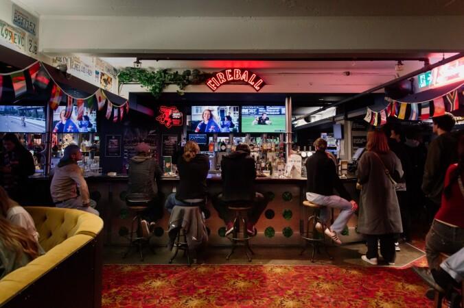 Best Sports Bars in Wellington - Four Kings