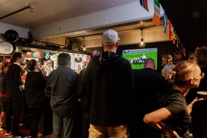 Best Sports Bars in Wellington - Four Kings