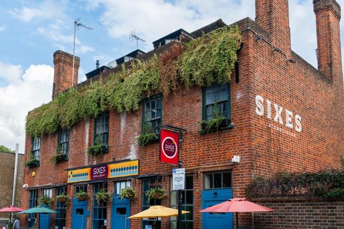 Best Sports Bars in London - Sixes Cricket Fulham