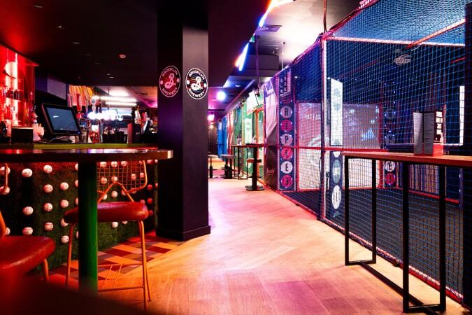 Best Sports Bars in London - Moonshot Westfield