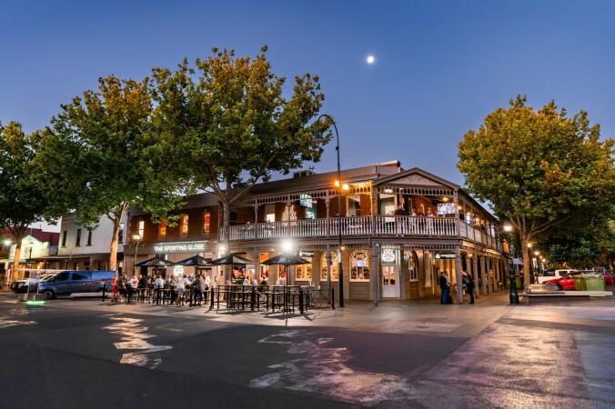 Best Sports Bars in Bendigo - The Sporting Globe Bendigo