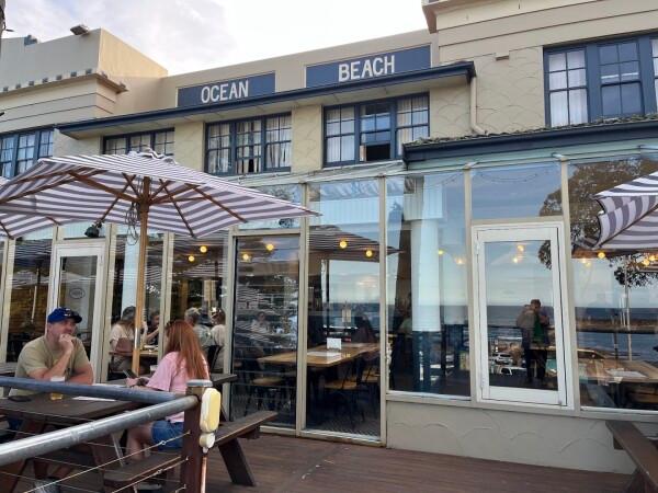Best Sports Bars in Shellharbour - Ocean Beach Hotel