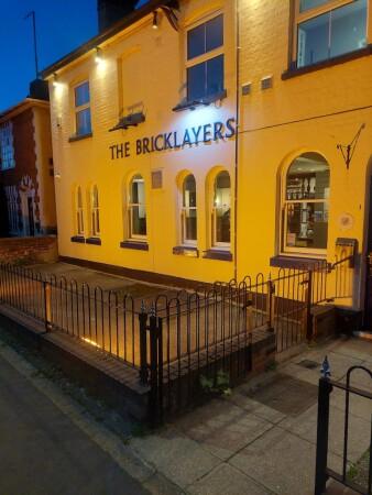 Best Sports Bars in Colchester - Bricklayers Arms