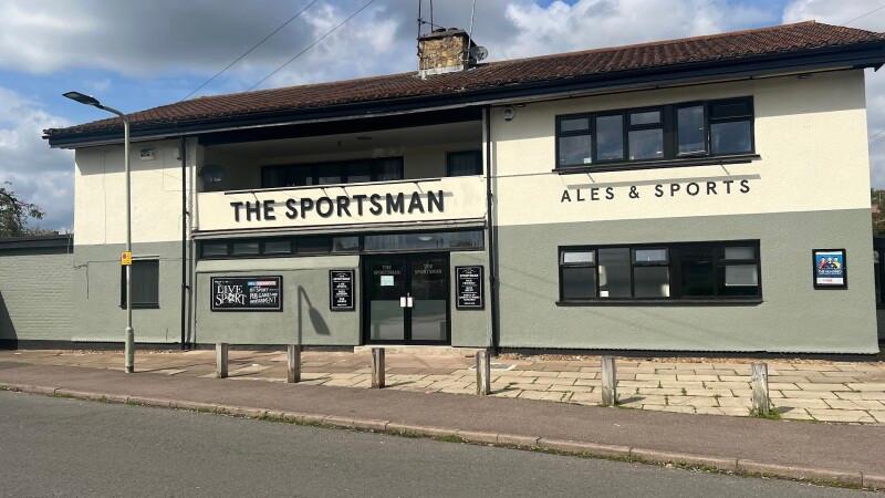 Best Sports Bars in Milton Keynes - New Sportsman
