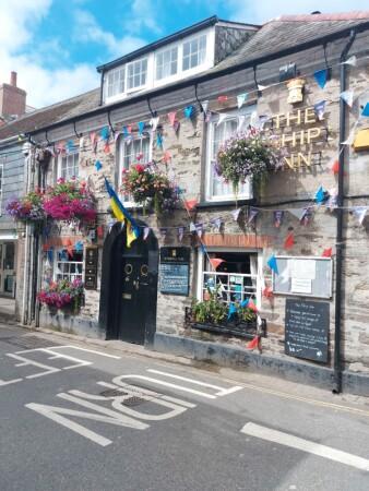 Best Sports Bars in Plymouth - Harbour Tavern