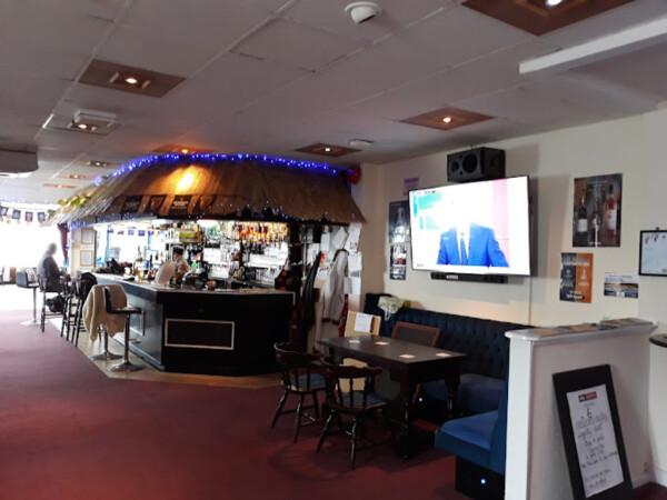Best Sports Bars in Cornwall - The Arwenack Club