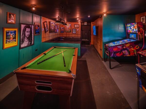 Best Sports Bars in London - BloodSports