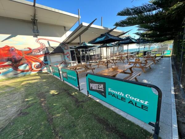 Best Sports Bars in Mindarie - Portofinos Quinns Beach