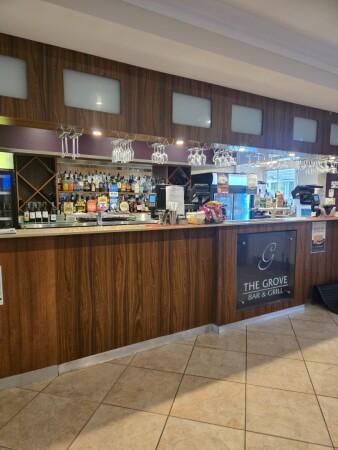 Best Sports Bars in Wattle Grove - Grove Bar and Grill