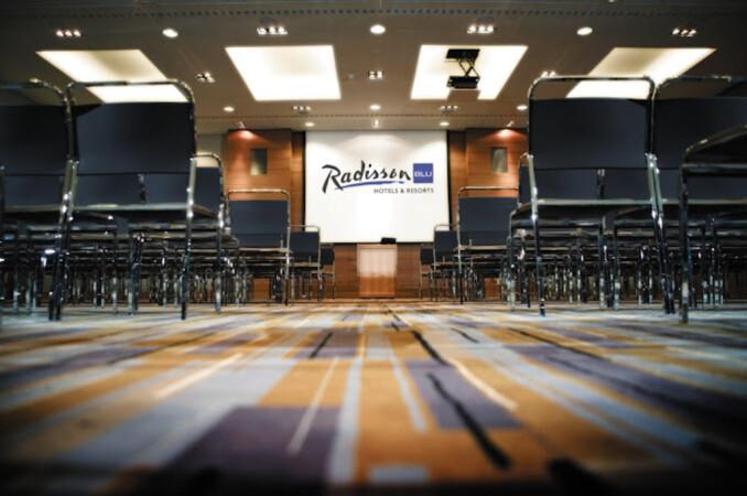 Best Sports Bars in Chelmsford - Radisson Blu