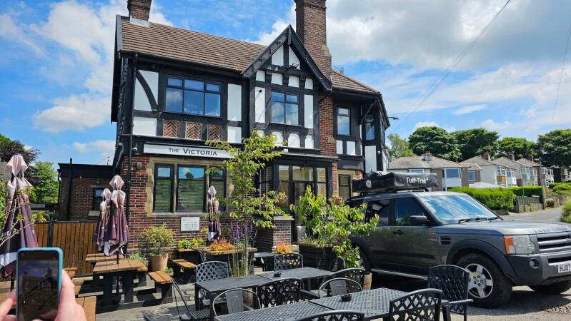 Best Sports Bars in Kirklees - Victoria Hotel