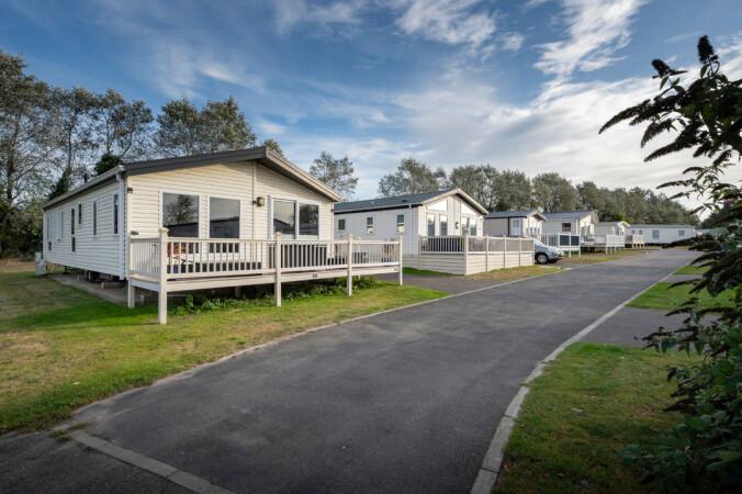 Best Sports Bars in Norfolk - Breydan Holiday Park