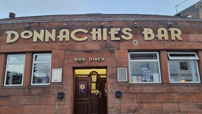 Best Sports Bars in Renfrewshire - Donnachies Bar
