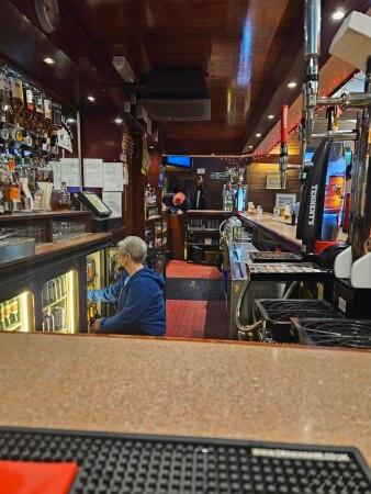 Best Sports Bars in Renfrewshire - Willow Bar
