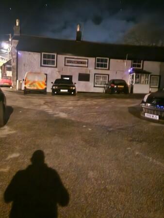 Best Sports Bars in Plymouth - Commercial Hotel