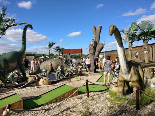 Best Sports Bars in Berkshire - Wokingham Family Golf