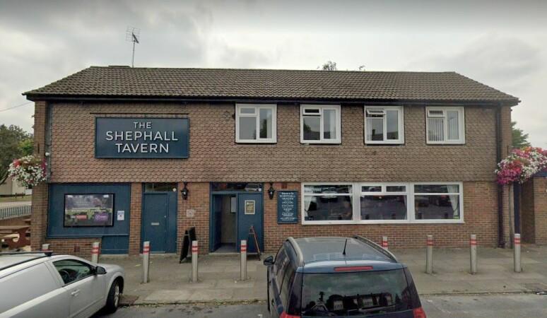 Best Sports Bars in Stevenage - Shephall Tavern