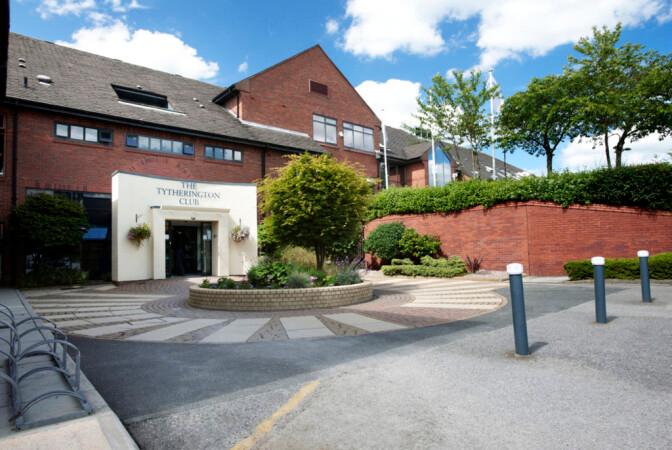 Best Sports Bars in Stockport - Tytherington Club