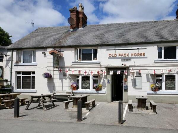 Best Sports Bars in Stockport - Old Pack Horse