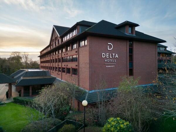 Best Sports Bars in Swindon - Marriott Hotel