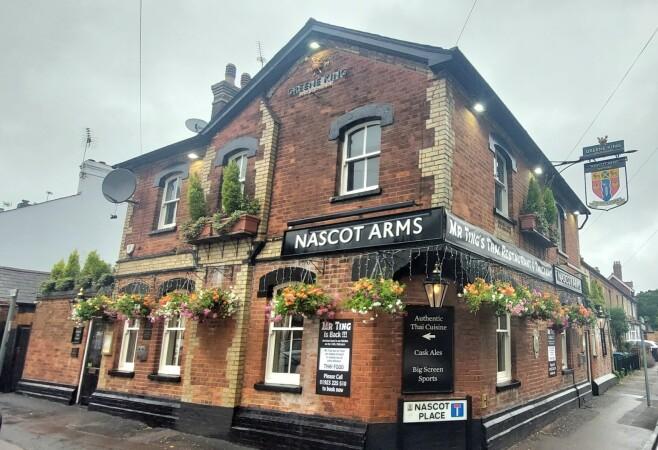 Best Sports Bars in Watford - Nascott Arms