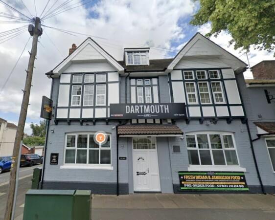 Best Sports Bars in Wolverhampton - The Dartmouth Arms