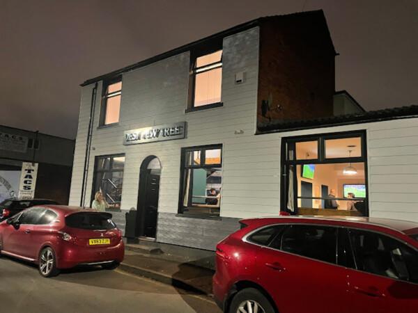 Best Sports Bars in Wolverhampton - Desi Yew Tree