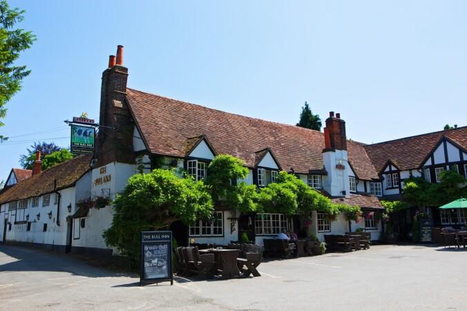 Best Sports Bars in Sonning - Bull Inn