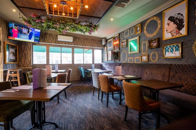 Best Sports Bars in Leigh-on-Sea - Mariners Court