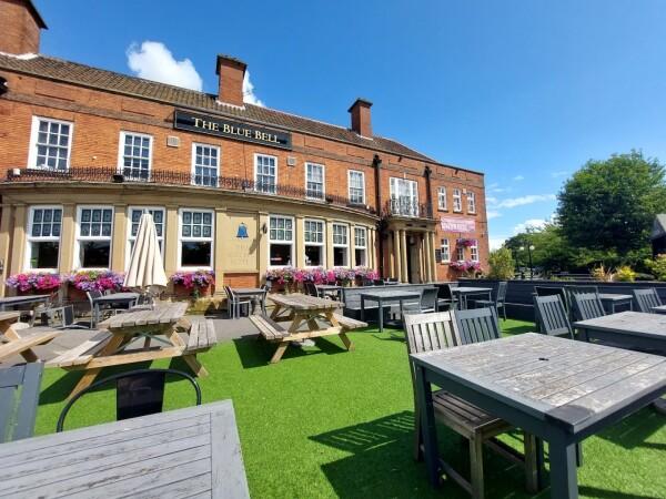 Best Sports Bars in Middlesbrough - Bluebell Hotel Middlesbrough
