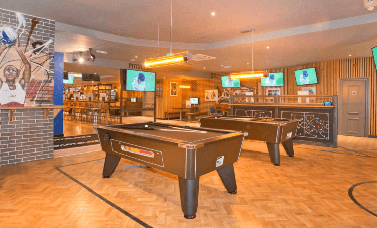Best Sports Bars in Islington - Sports Bar & Grill Old Street