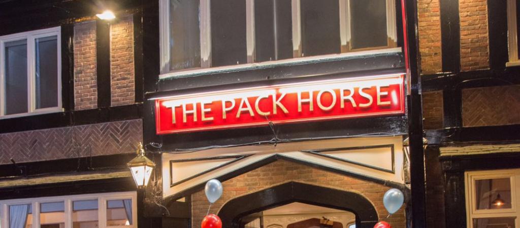 Best Sports Bars in Macclesfield - Pack Horse